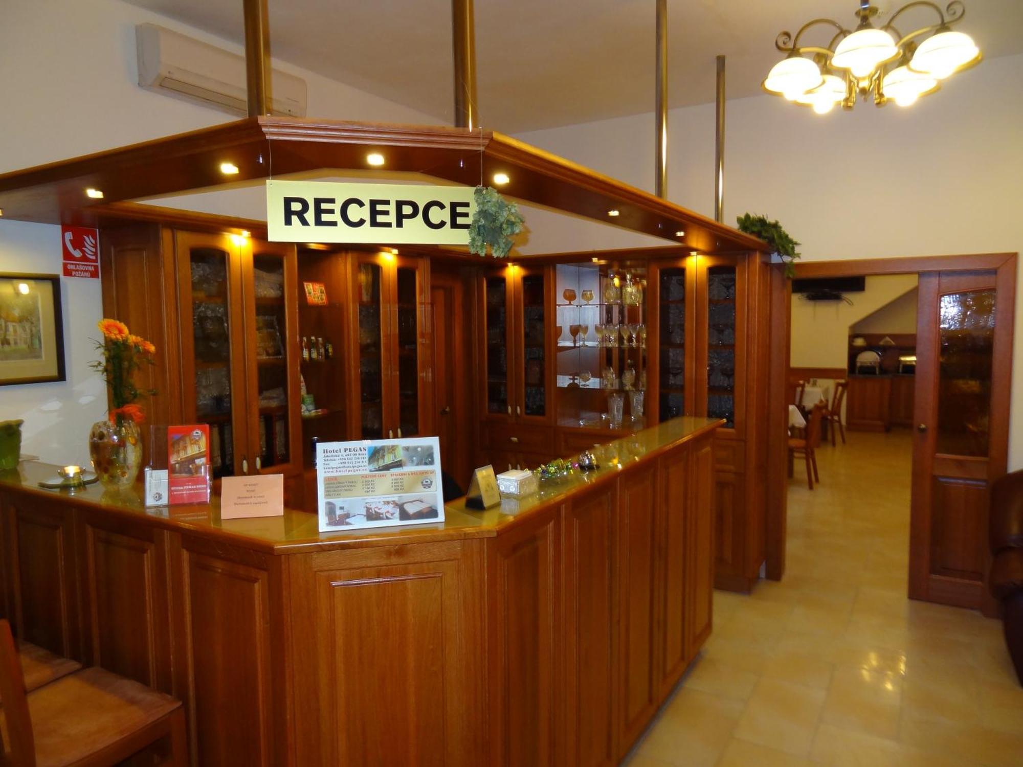 Hotel Pegas Brno Exterior foto